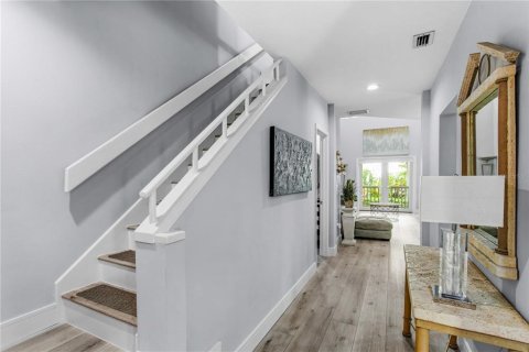 Touwnhouse à vendre à Tampa, Floride: 2 chambres, 122.72 m2 № 2305183 - photo 24