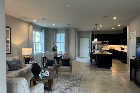 Villa ou maison à vendre à Auburndale, Floride: 3 chambres, 176.42 m2 № 2147883 - photo 3