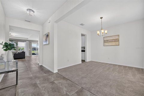 House in Palmetto, Florida 4 bedrooms, 298.49 sq.m. № 2204215 - photo 7