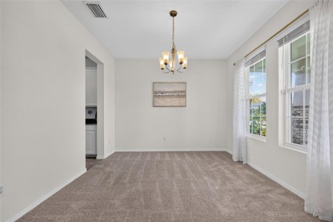 House in Palmetto, Florida 4 bedrooms, 298.49 sq.m. № 2204215 - photo 6