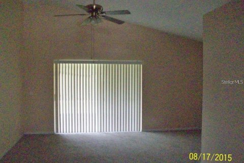 Villa ou maison à louer à Kissimmee, Floride: 3 chambres, 124.95 m2 № 2423863 - photo 4