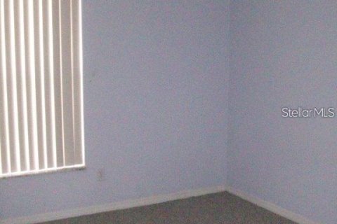 Villa ou maison à louer à Kissimmee, Floride: 3 chambres, 124.95 m2 № 2423863 - photo 8
