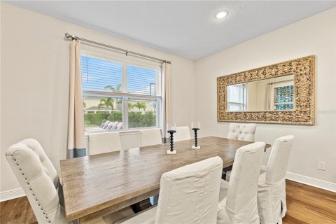 House in Kissimmee, Florida 5 bedrooms, 273.6 sq.m. № 1681738 - photo 22