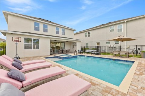 House in Kissimmee, Florida 5 bedrooms, 273.6 sq.m. № 1681738 - photo 4