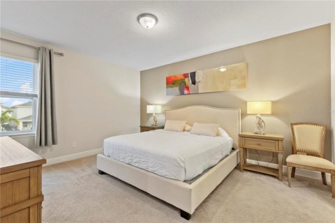 House in Kissimmee, Florida 5 bedrooms, 273.6 sq.m. № 1681738 - photo 28