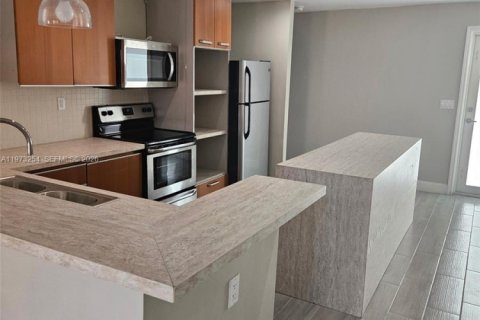 Condo in Miami Gardens, Florida, 3 bedrooms  № 2033280 - photo 10