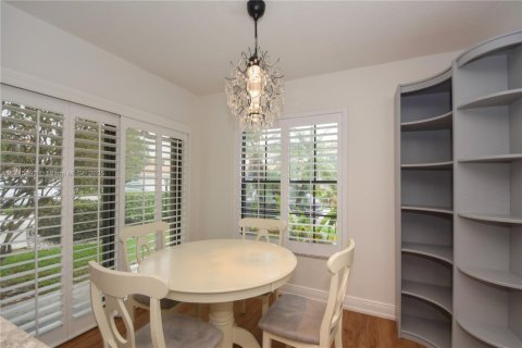 Townhouse in Boca Raton, Florida 3 bedrooms, 166.39 sq.m. № 1495452 - photo 9