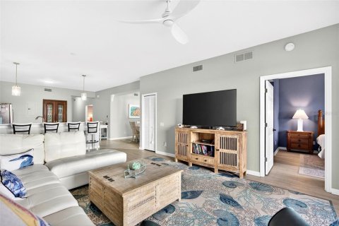 Condo in Punta Gorda, Florida, 3 bedrooms  № 2101418 - photo 9