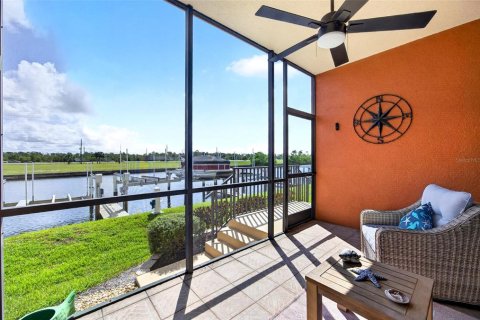 Condo in Punta Gorda, Florida, 3 bedrooms  № 2101418 - photo 3