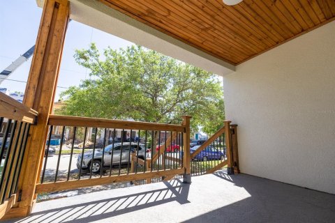 Casa en venta en Tampa, Florida, 3 dormitorios, 107.02 m2 № 1426162 - foto 12