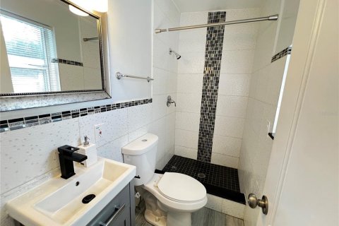 Casa en alquiler en Orlando, Florida, 3 dormitorios, 162.86 m2 № 1806968 - foto 11