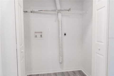 Condo in Orlando, Florida, 3 bedrooms  № 1717384 - photo 28