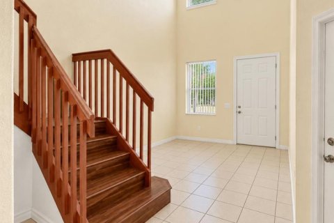 Touwnhouse à louer à Royal Palm Beach, Floride: 3 chambres, 158.03 m2 № 2403776 - photo 5