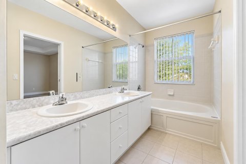 Touwnhouse à louer à Royal Palm Beach, Floride: 3 chambres, 158.03 m2 № 2403776 - photo 16