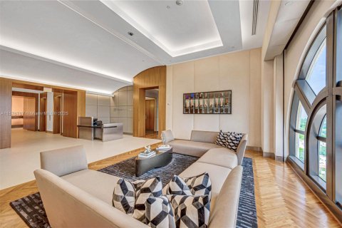 Immobilier commercial à vendre à Coral Gables, Floride № 2014653 - photo 5