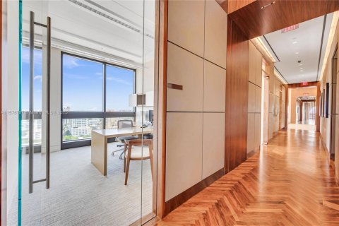 Immobilier commercial à vendre à Coral Gables, Floride № 2014653 - photo 26