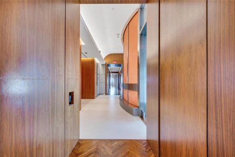 Immobilier commercial à vendre à Coral Gables, Floride № 2014653 - photo 11