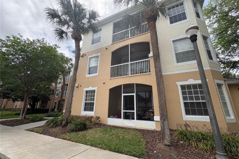 Condominio en Orlando, Florida, 2 dormitorios  № 2142639