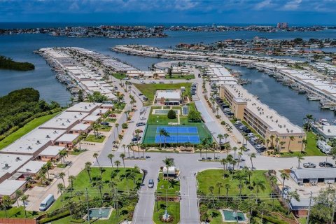 Condominio en venta en Saint Petersburg, Florida, 2 dormitorios, 85.47 m2 № 1901455 - foto 10