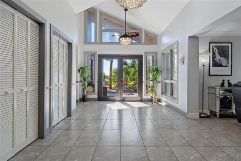 Villa ou maison à vendre à Ocala, Floride: 6 chambres, 628.67 m2 № 2421882 - photo 10