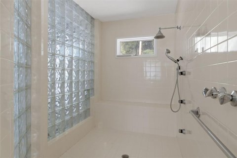 Villa ou maison à vendre à Ocala, Floride: 6 chambres, 628.67 m2 № 2421882 - photo 20