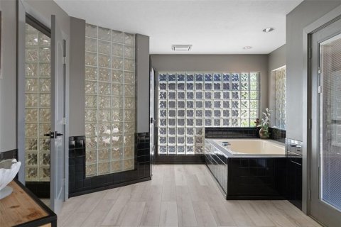 Villa ou maison à vendre à Ocala, Floride: 6 chambres, 628.67 m2 № 2421882 - photo 17