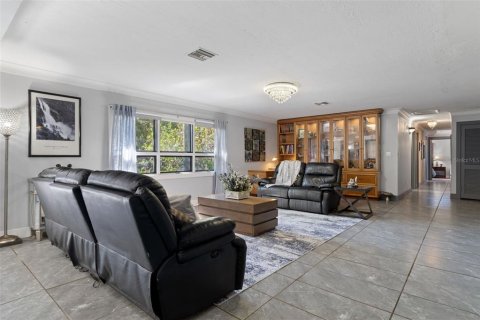 Villa ou maison à vendre à Ocala, Floride: 6 chambres, 628.67 m2 № 2421882 - photo 13