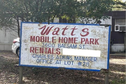 Commercial property in Palatka, Florida № 889642 - photo 1