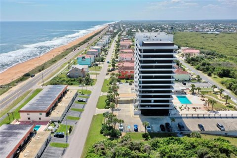 Купить кондоминиум в Флаглер–Бич, Флорида 3 комнаты, 112.88м2, № 1747038 - фото 1