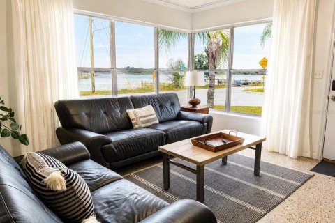 Villa ou maison à vendre à Winter Garden, Floride: 3 chambres, 133.78 m2 № 2134222 - photo 4