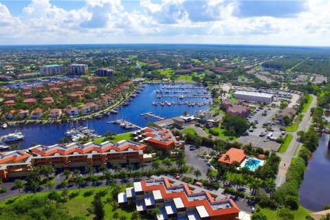 Copropriété à louer à Punta Gorda, Floride: 2 chambres, 82.68 m2 № 230876 - photo 23