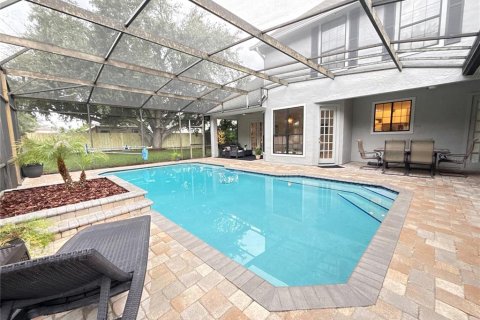 Casa en alquiler en Orlando, Florida, 4 dormitorios, 225.47 m2 № 2151180 - foto 21