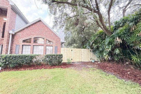 Casa en alquiler en Orlando, Florida, 4 dormitorios, 225.47 m2 № 2151180 - foto 4