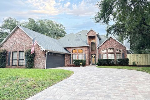 Casa en Orlando, Florida 4 dormitorios, 225.47 m2 № 2151180