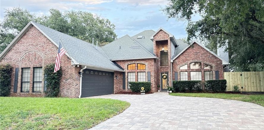 Casa en Orlando, Florida 4 dormitorios, 225.47 m2 № 2151180