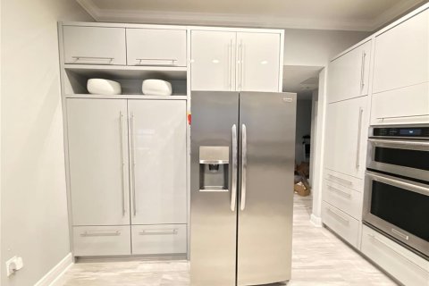 Casa en alquiler en Orlando, Florida, 4 dormitorios, 225.47 m2 № 2151180 - foto 14