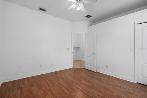 House in Winter Garden, Florida 5 bedrooms, 271.09 sq.m. № 2157989 - photo 15