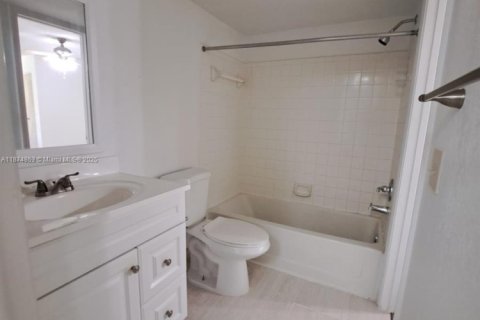 Condo in Davie, Florida, 1 bedroom  № 1925948 - photo 8