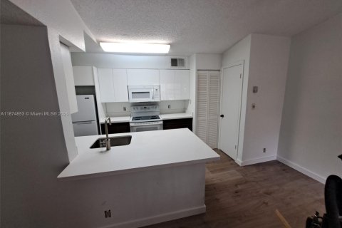 Condo in Davie, Florida, 1 bedroom  № 1925948 - photo 1