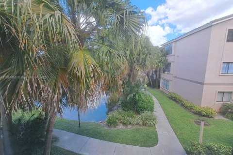 Condo in Davie, Florida, 1 bedroom  № 1925948 - photo 21