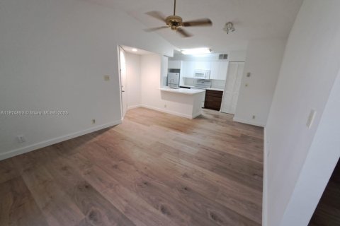 Condo in Davie, Florida, 1 bedroom  № 1925948 - photo 23
