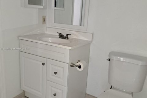 Condo in Davie, Florida, 1 bedroom  № 1925948 - photo 18