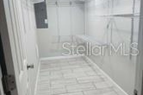 House in Zephyrhills, Florida 2 bedrooms, 109.81 sq.m. № 1888476 - photo 25