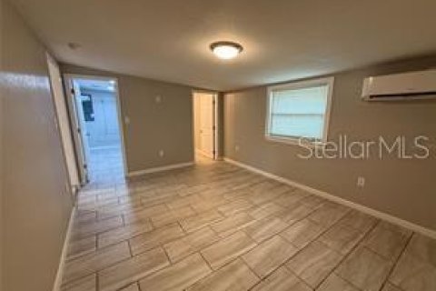 House in Zephyrhills, Florida 2 bedrooms, 109.81 sq.m. № 1888476 - photo 22