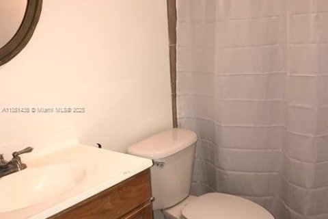 Townhouse in Plantation, Florida 2 bedrooms, 87.14 sq.m. № 1857500 - photo 9