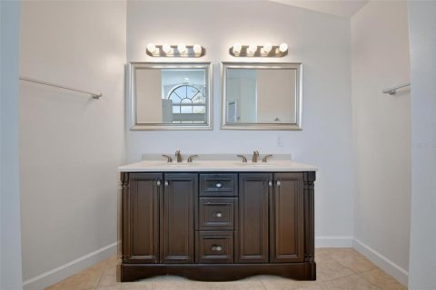 Casa en venta en Palm Coast, Florida, 3 dormitorios, 192.87 m2 № 2092332 - foto 18