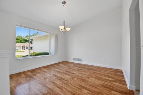 Casa en venta en Palm Coast, Florida, 3 dormitorios, 192.87 m2 № 2092332 - foto 21