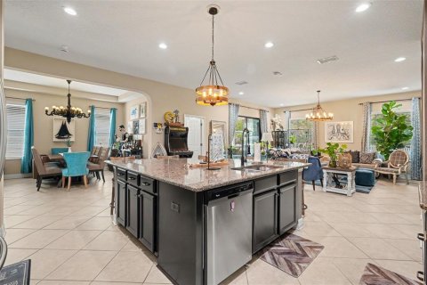 Villa ou maison à vendre à Wesley Chapel, Floride: 4 chambres, 349.96 m2 № 2207083 - photo 12