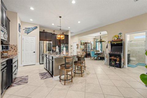 Villa ou maison à vendre à Wesley Chapel, Floride: 4 chambres, 349.96 m2 № 2207083 - photo 11