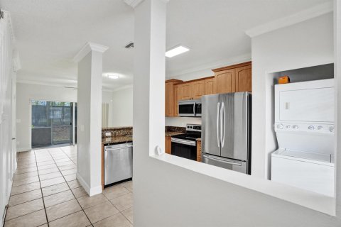 Touwnhouse à vendre à Pembroke Pines, Floride: 2 chambres, 95.13 m2 № 2085206 - photo 5